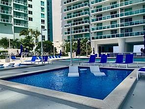 3rd image of 1800 N Bayshore Dr APT 2704