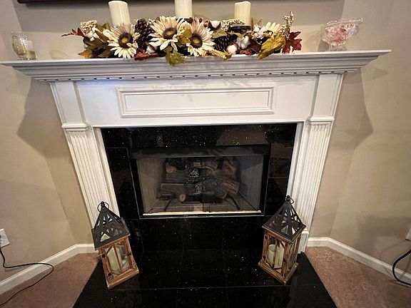 4th image of 100 Sherinton Pl