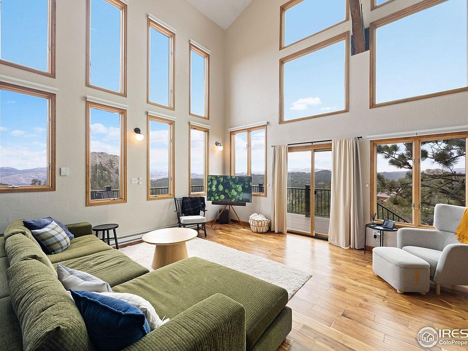 1st image of 810 Manhead Mountain Dr