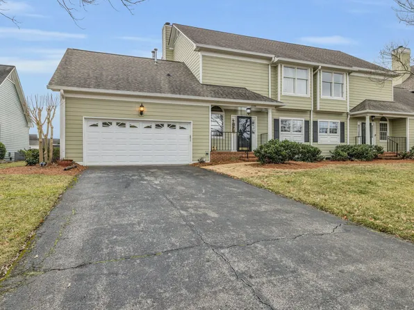 1210 Constitution Dr, Chattanooga, TN 37405