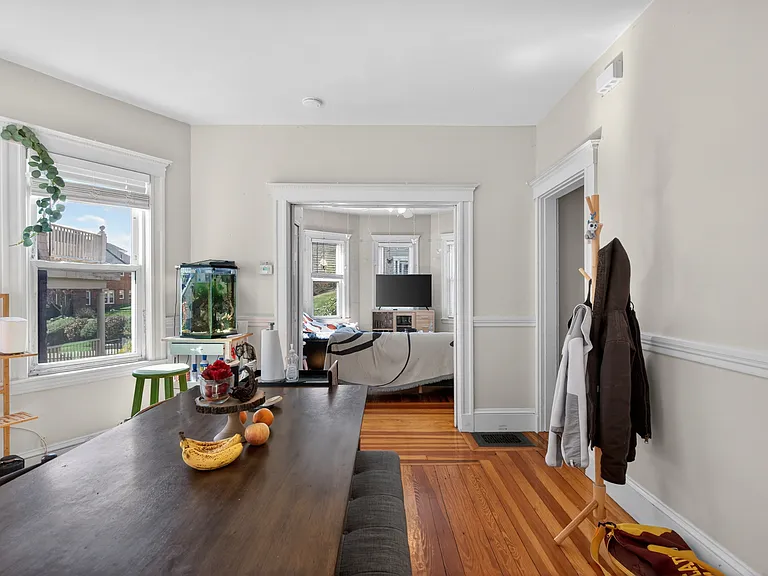 671 Washington St #1 — Photo 11