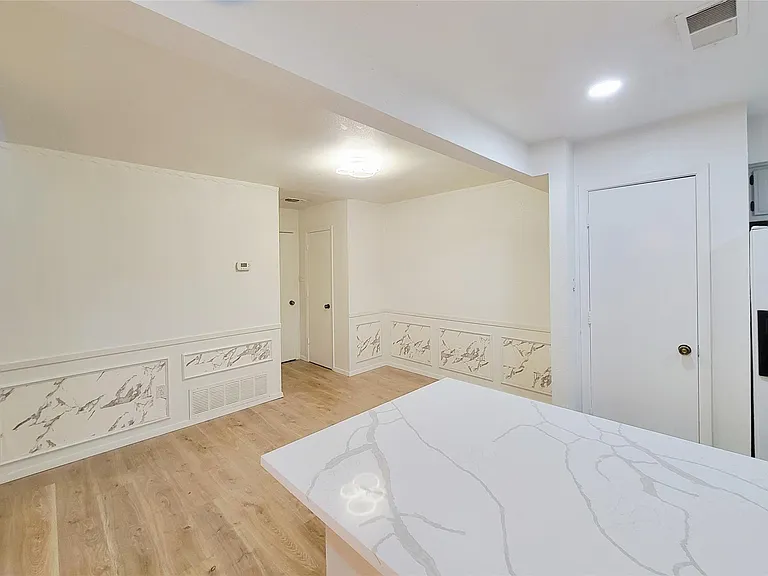 206 McCarley Pl — Photo 8