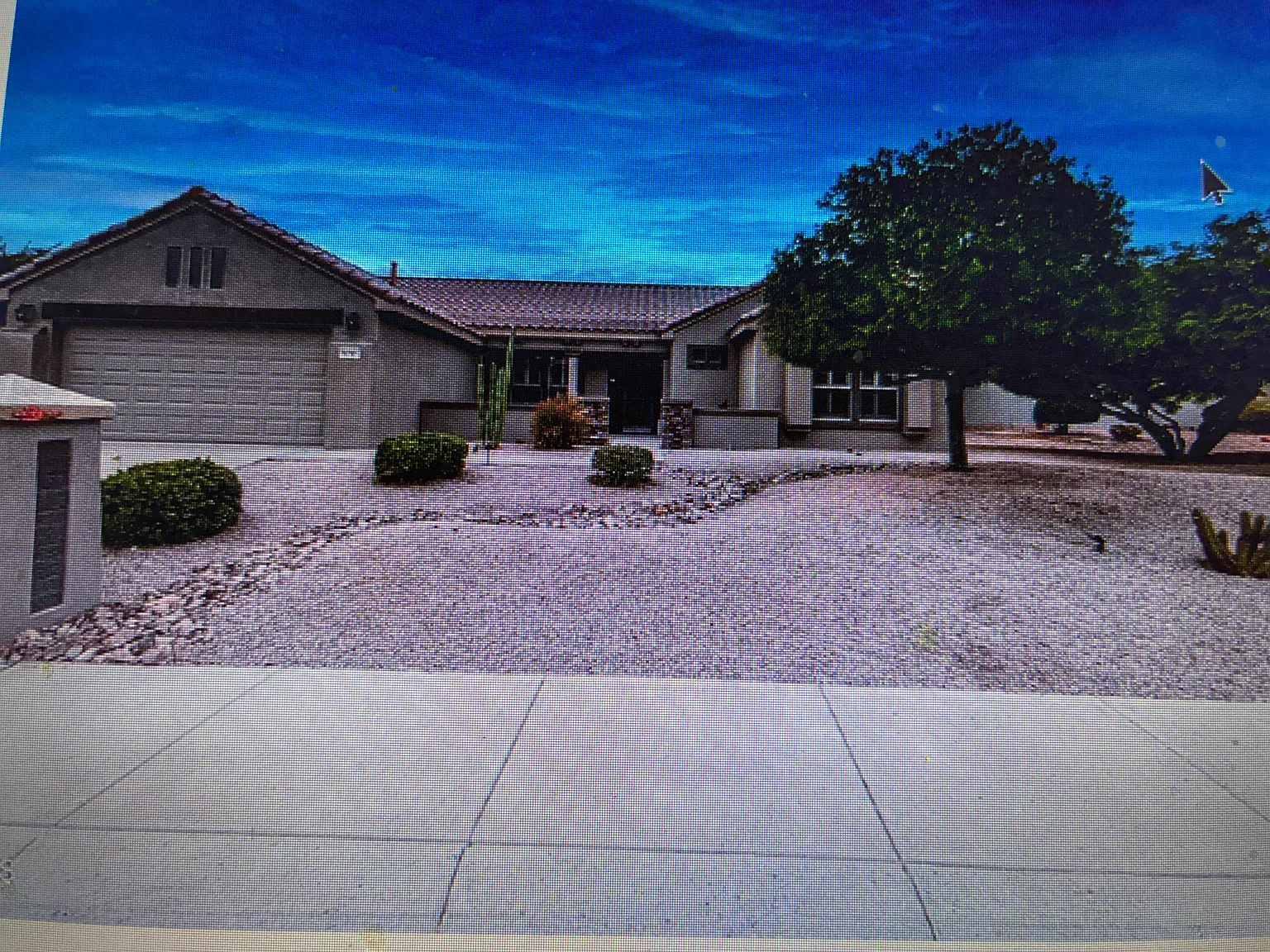 2 bed, 2035 sqft, $2,500 — Photo 1
