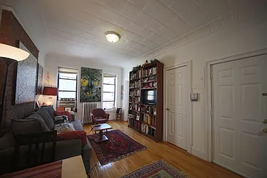 Rented by Metropolitan Realty