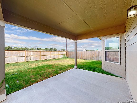 4th image of 7727 Blue Gulf Dr