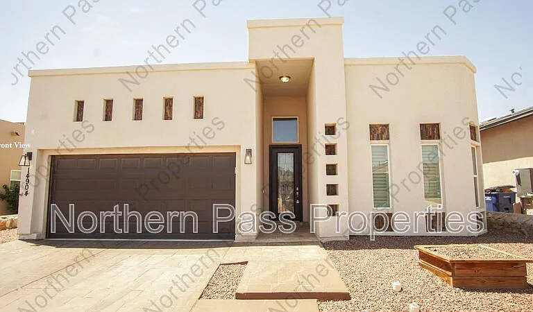 14904 Tierra Escape Ave — Photo 1