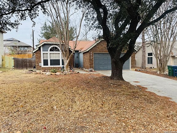 2nd image of 6815 Raintree