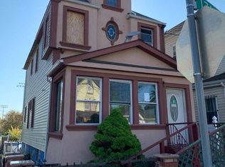 10501 171st Pl, Jamaica, NY 11433