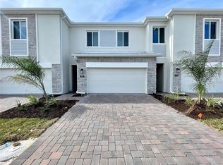 422 Bogey Dr, Davenport, FL 33896