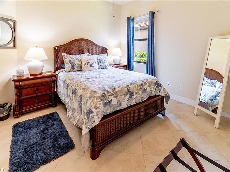 9372 Vercelli Ct — Photo 29