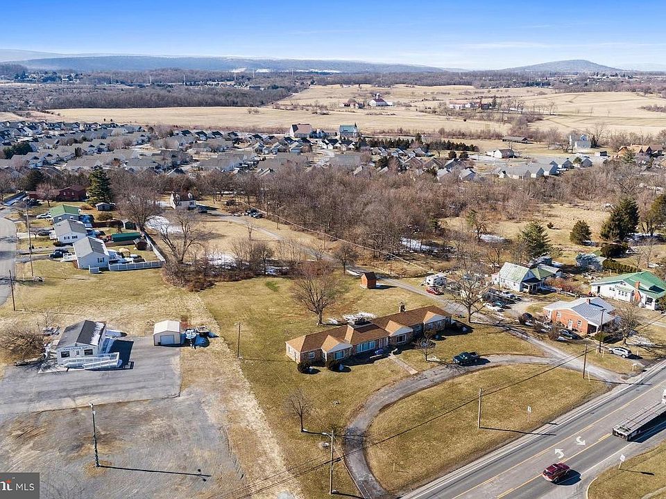 1st image of 3266 Valley Pike