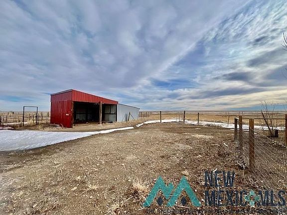 3rd image of 33 Arapaho Trl
