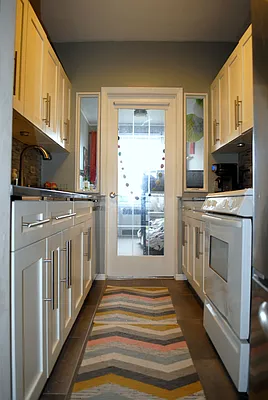 Sold by Landmarc Group | media 25