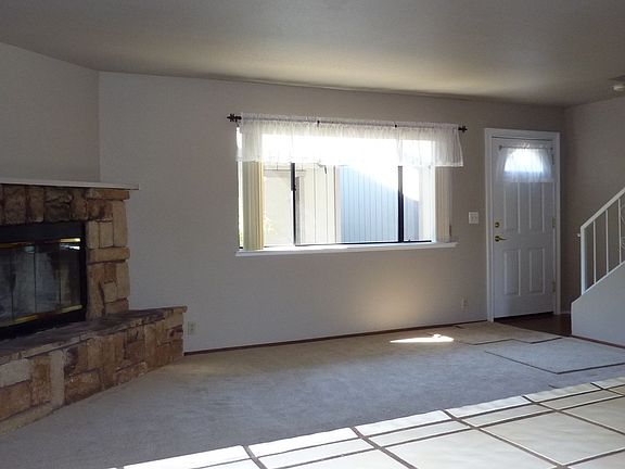 2nd image of 3381 La Canada Dr APT 6