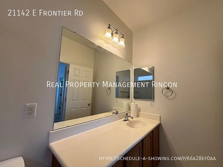 21142 E Frontier Rd — Photo 10