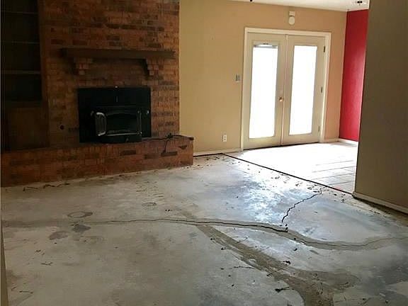 2nd image of 116 Coral Ave