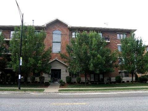 1st image of 3730 W 111th St APT 205