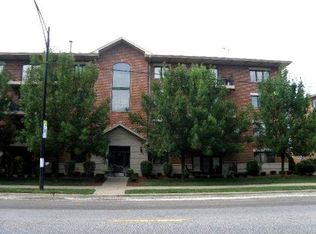 3730 W 111th St APT 205, Chicago, IL 60655
