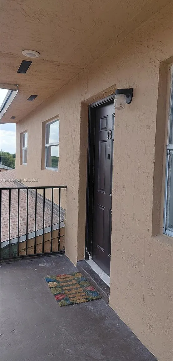 Las Villas Segovia Condo — Photo 1