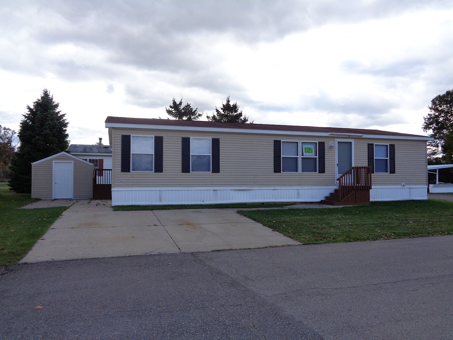 3891 Shoreham St, Jackson, MI 49201 Zillow