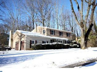 1 Chopin Ln, Lawrence Township, NJ