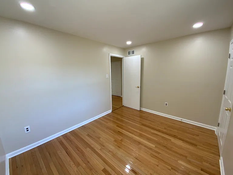 8422 Madison Pl — Photo 78