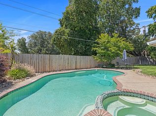 1182 Silver Ridge Way, Sacramento, CA 95831