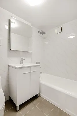 Sold by Time Equities, Inc. | media 21