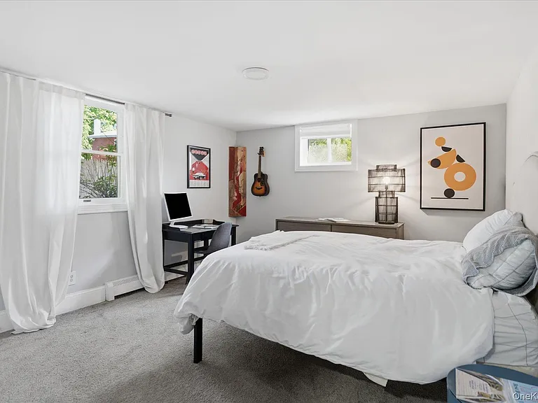 1A Gerald Ln — Photo 16