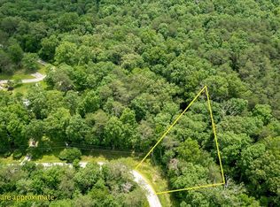 6109 Running Creek Dr, Crossville, TN 38572