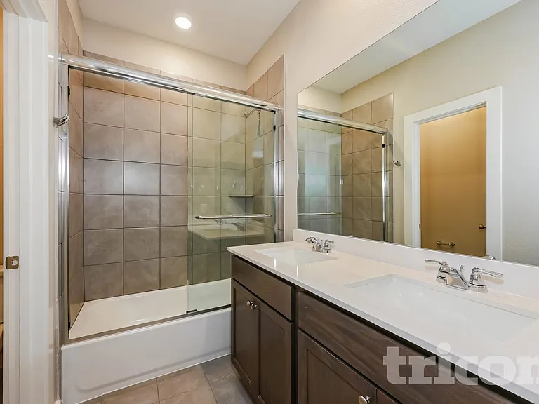3019 Jasper Trl — Photo 13