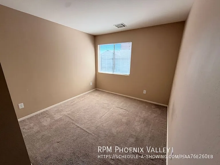 23927 W La Salle St — Photo 17
