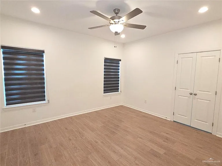 906 S Tecate Dr — Photo 14