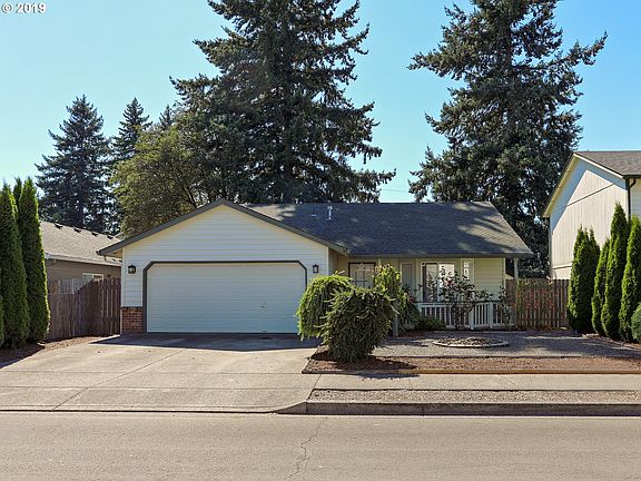 2nd image of 4004 NE 123rd Ave