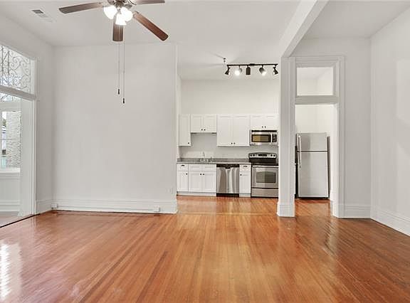 5th image of 8000 Saint Charles Ave #L
