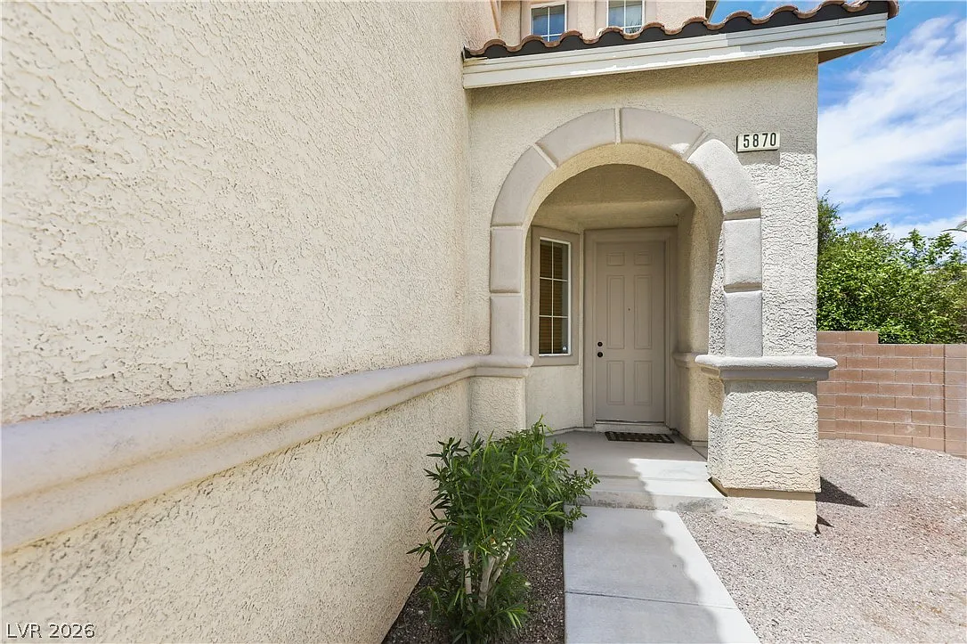 3 bed, 2.5 bath, 1542 sqft, $2,025 — Photo 4