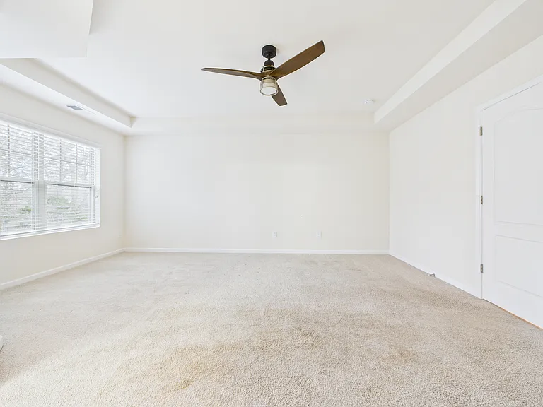 6005 Sweetbay Ln — Photo 11