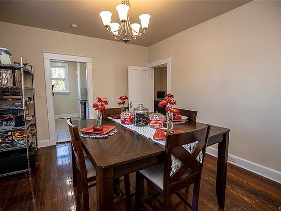 3rd image of 4532 Welford Ave