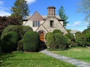 57 Elizabeth Rd, New Rochelle, NY 10804