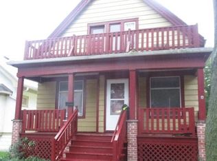 3058 N 11th St, Milwaukee, WI 53206
