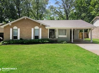 4037 Haliburton St, Memphis, TN 38128