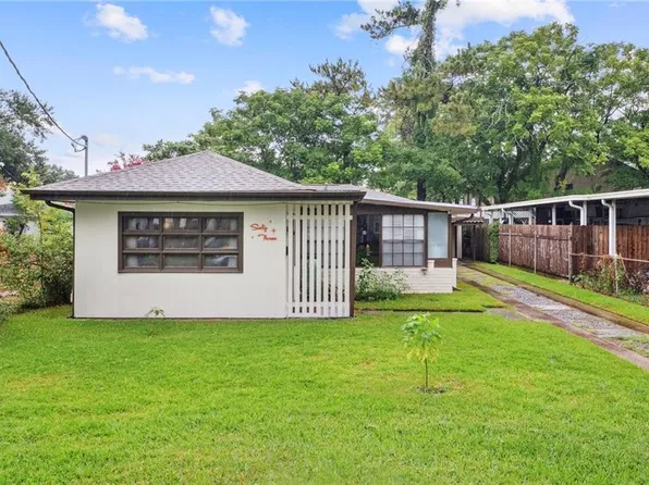 63 Ren Pass Ave, Harahan, LA 70123