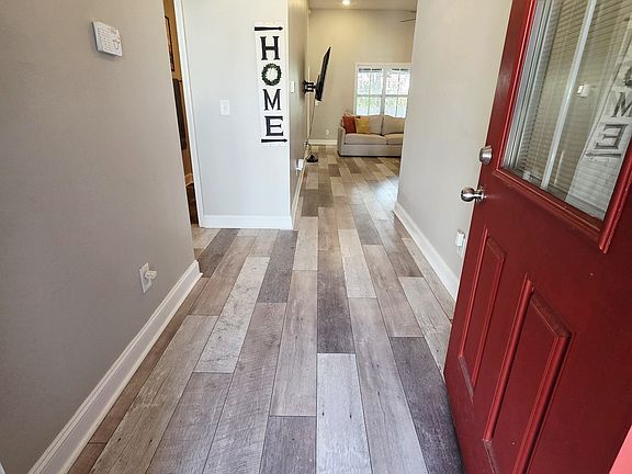 3rd image of 1168 Eagles Nest Ln