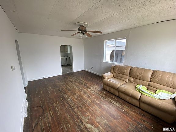 5th image of 719 & 721 S 6th St