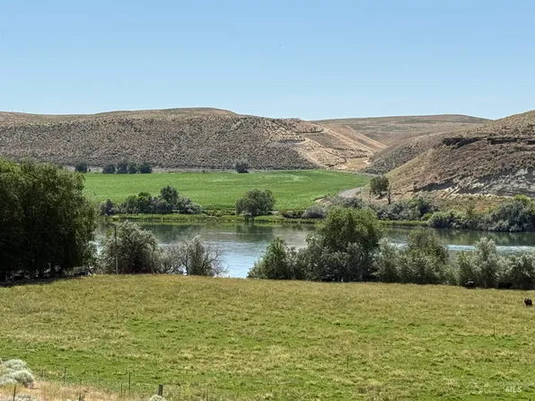 S Cassia St, Glenns Ferry, ID 83623
