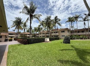 14500 SW 88th Ave APT 141, Palmetto Bay, FL 33176