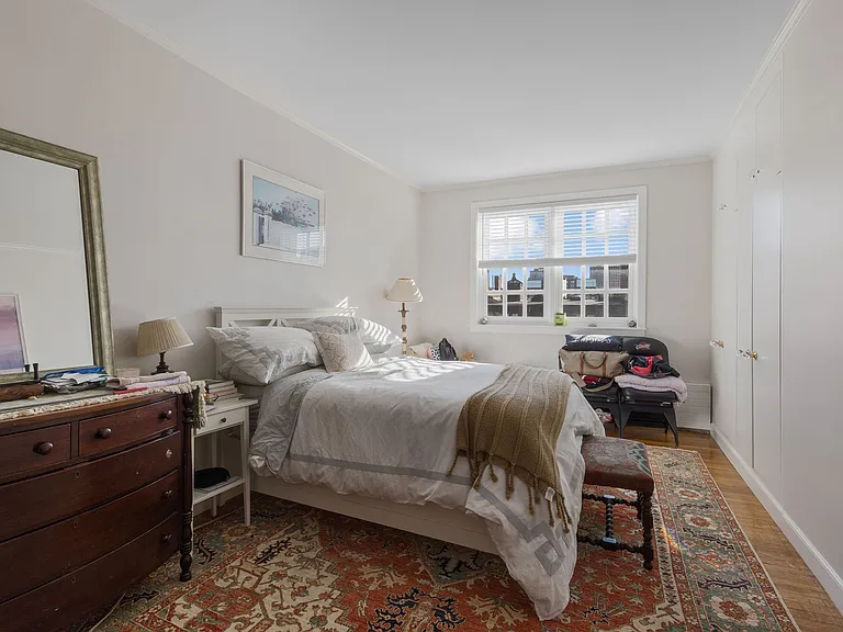 122 Beacon St #6 — Photo 15