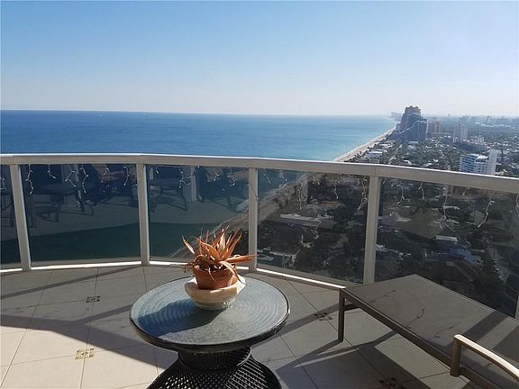 4th image of 3200 N Ocean Boulevard #PH2908