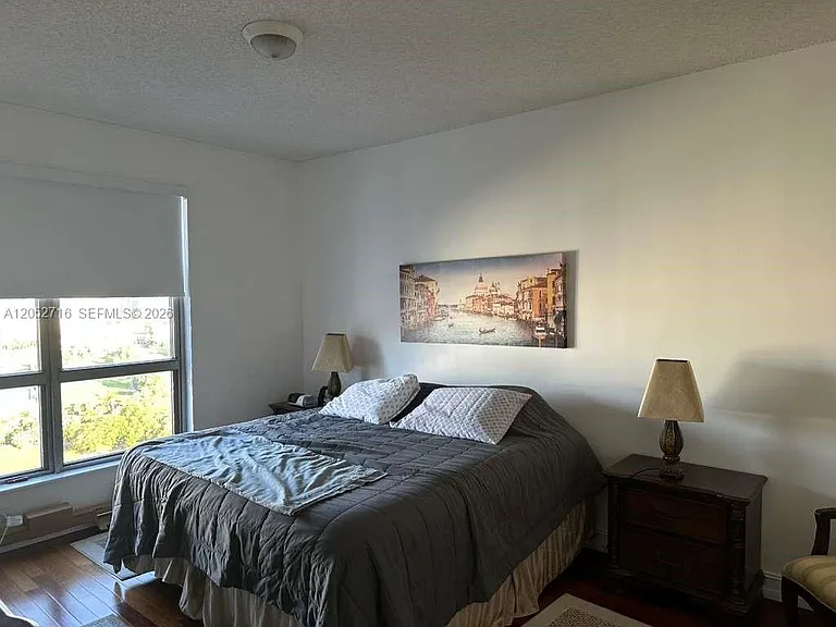 3400 NE 192nd St #Penthouse 7 — Photo 7