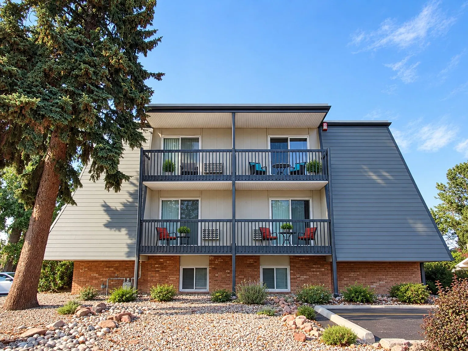 Magnolia Park Apartments — Photo 1